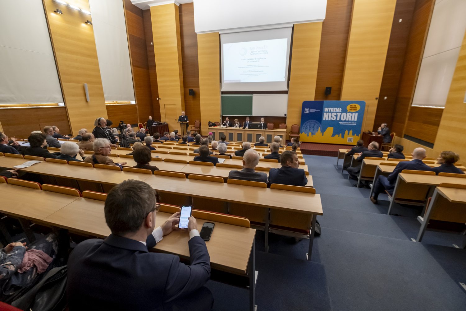 Panel historyczny „Papież i powstanie wolnego świata”