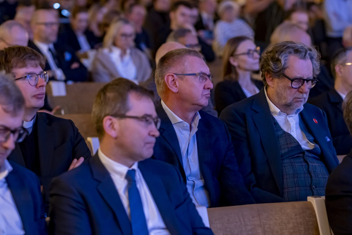 “Jan Paweł II - mosty idei współczesnego świata”